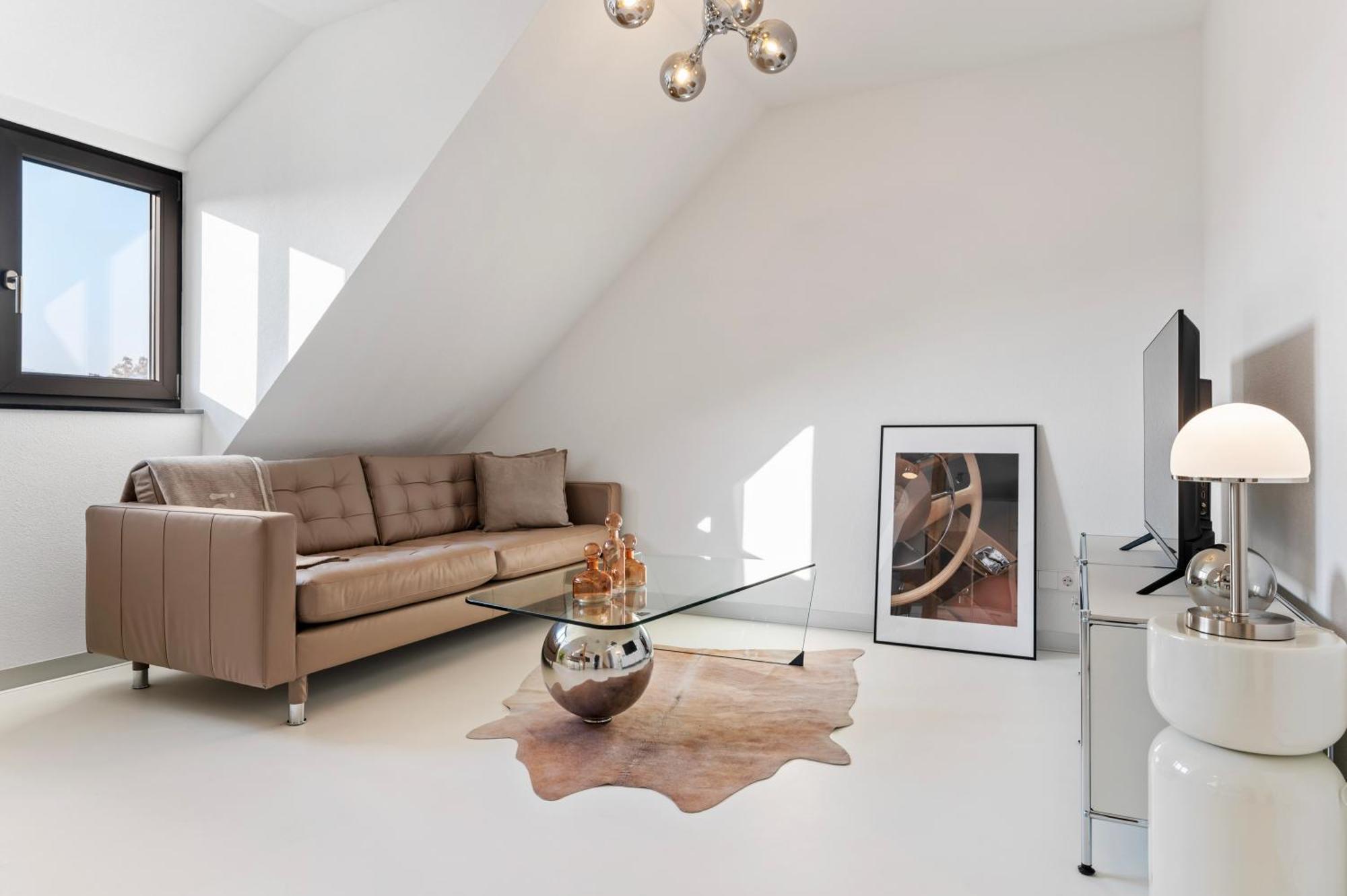 Stuttgart Lux Living - Stilvolles Wohnen Im Zentrum Quarto foto
