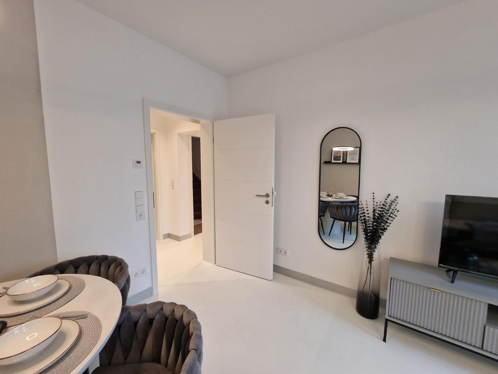 Stuttgart Lux Living - Stilvolles Wohnen Im Zentrum Quarto foto