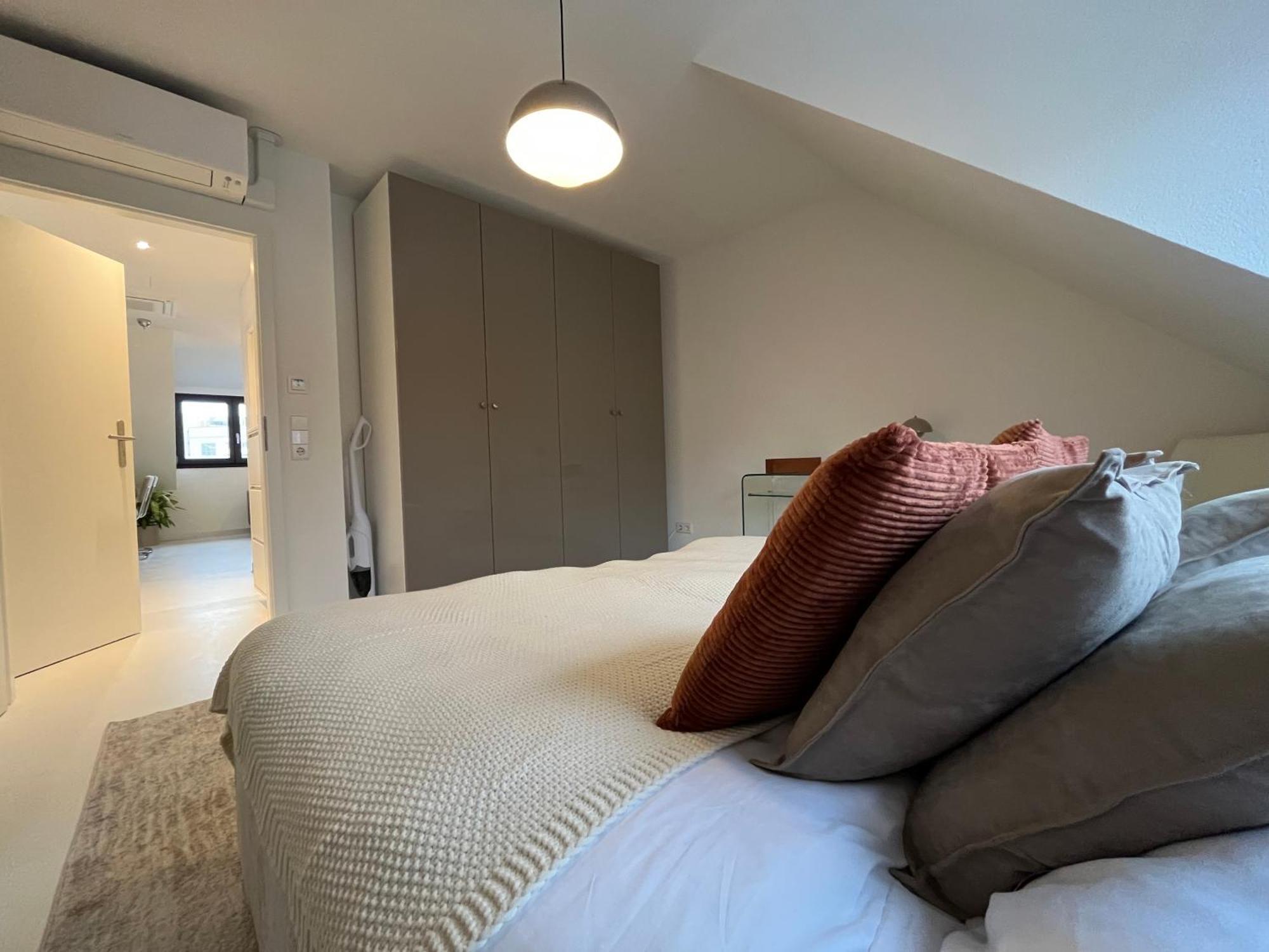 Stuttgart Lux Living - Stilvolles Wohnen Im Zentrum Quarto foto