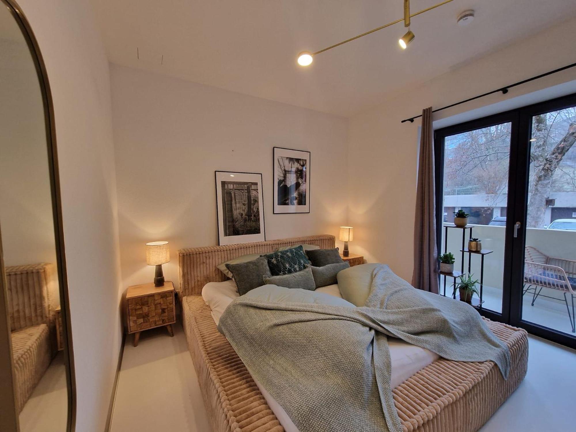 Stuttgart Lux Living - Stilvolles Wohnen Im Zentrum Quarto foto