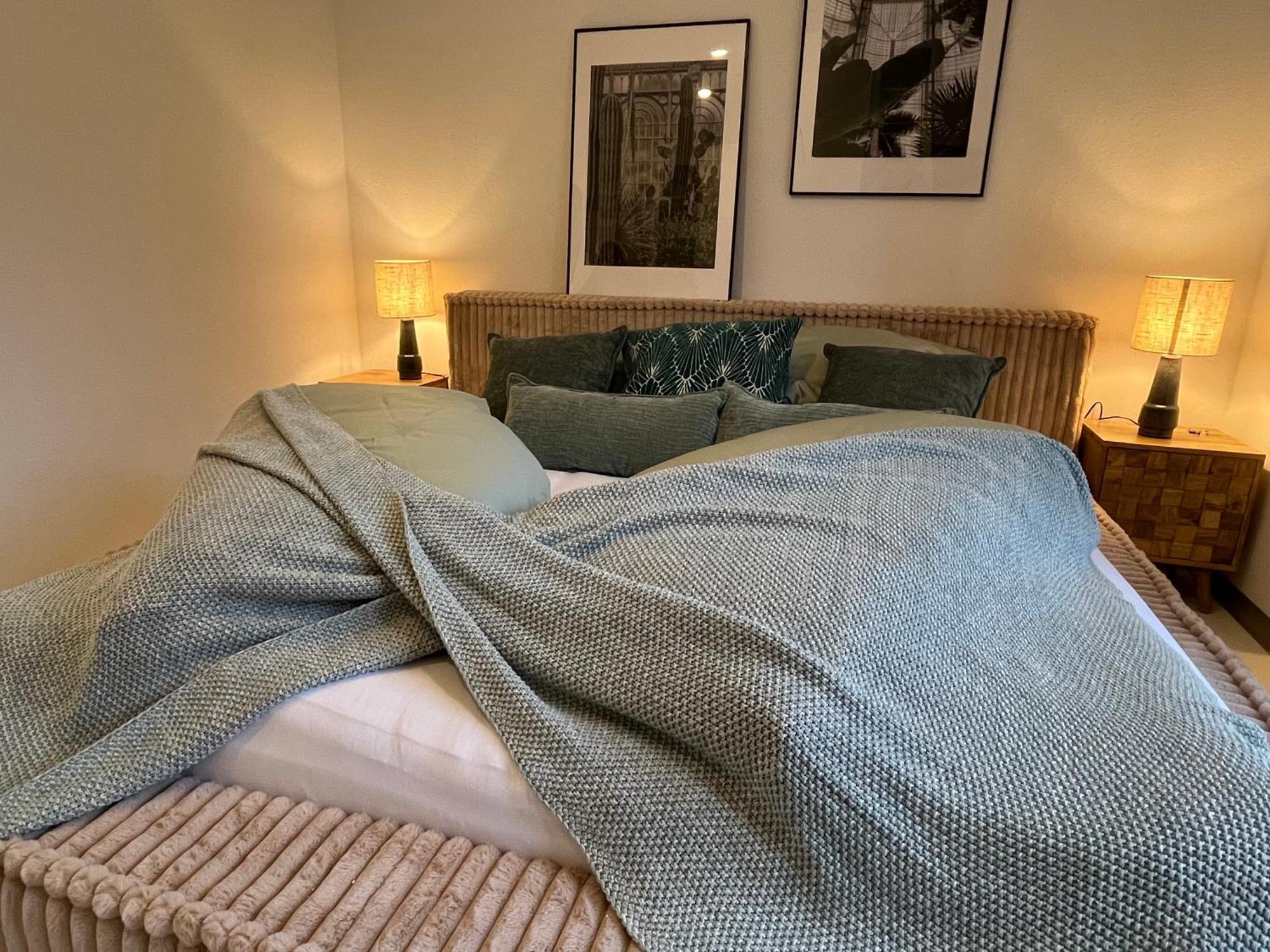 Stuttgart Lux Living - Stilvolles Wohnen Im Zentrum Quarto foto