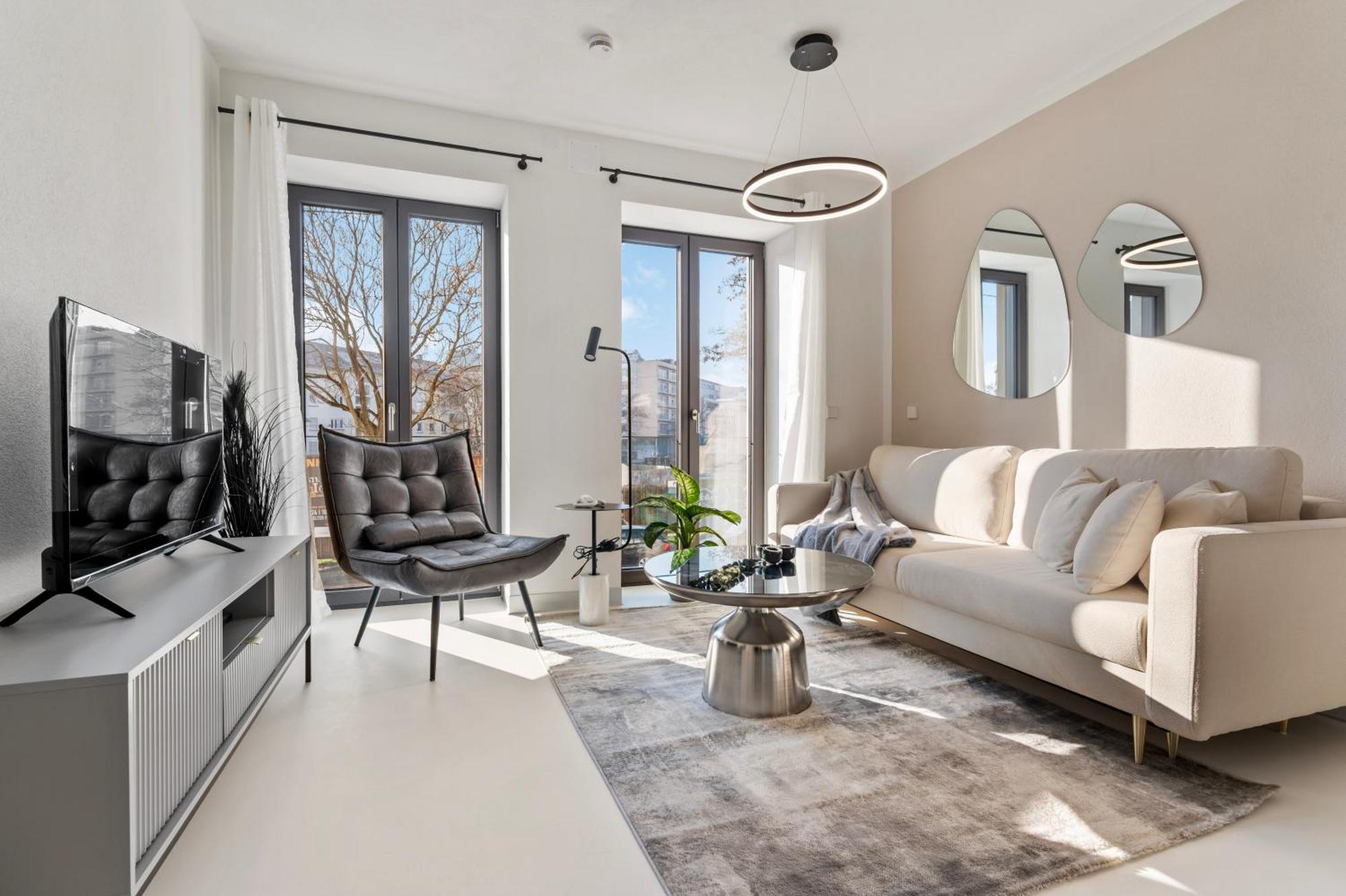 Stuttgart Lux Living - Stilvolles Wohnen Im Zentrum Quarto foto